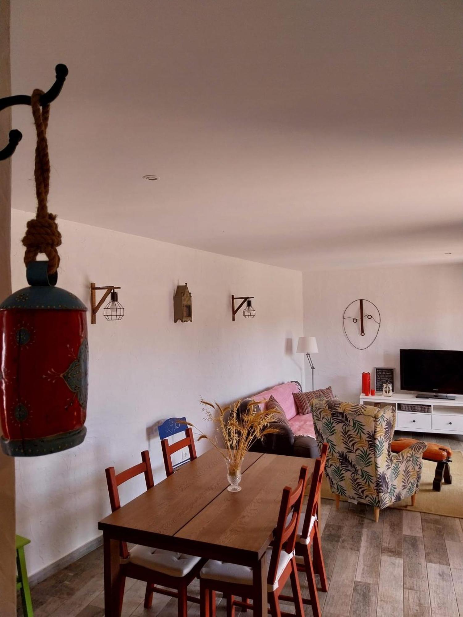Casa Dos Corvos Villa แมร์โตลา ภายนอก รูปภาพ